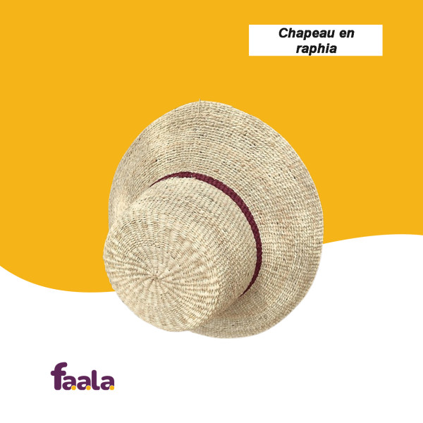 Chapeau en raphia