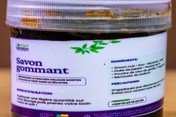 Savon Gommant pot moyen